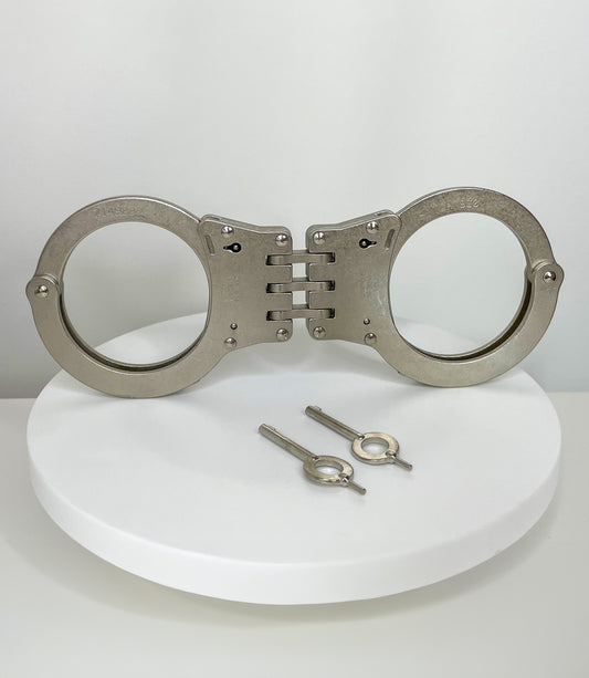 אזיקים מפרקיים מדגם Superior 830