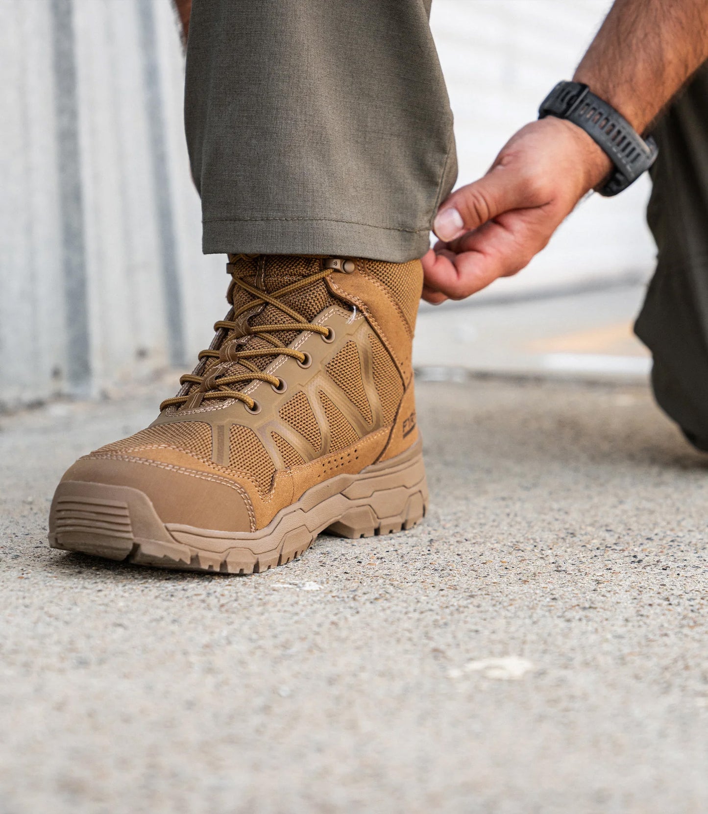 נעליים טקטיות מדגם Men's 7“ Operator Boot - חום מדבר